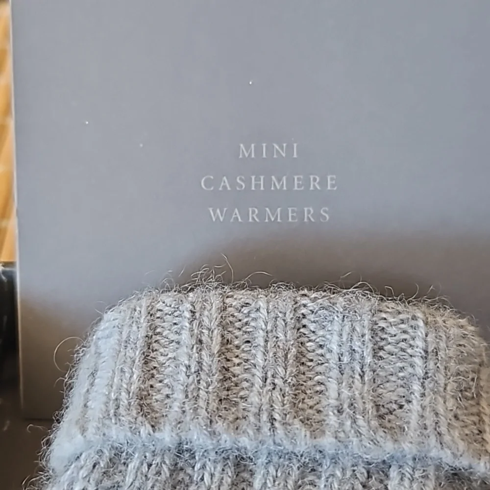 Mini Cashmere Mittens Hand Warmers by Restoration Hardware NWT